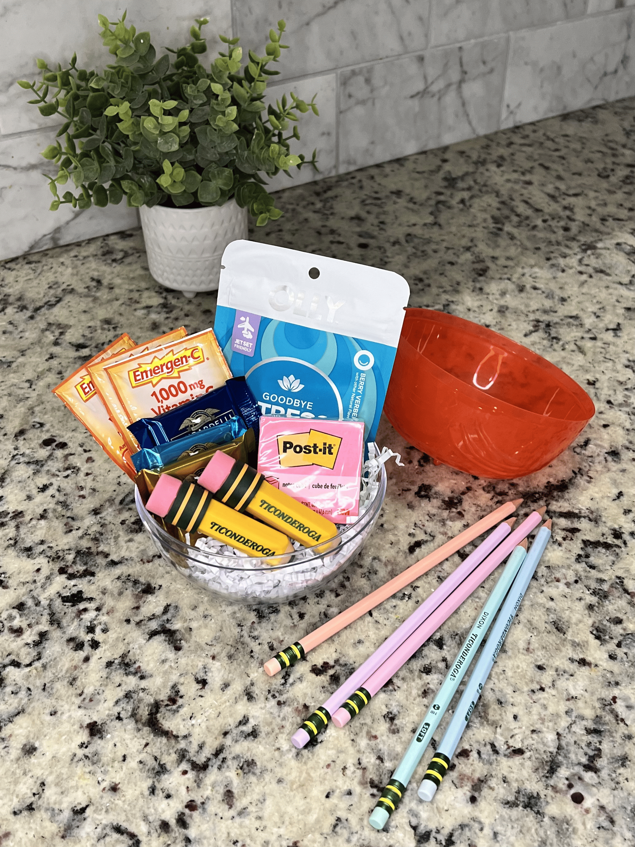 First Day of School Teacher Gift | Free Printable Included!