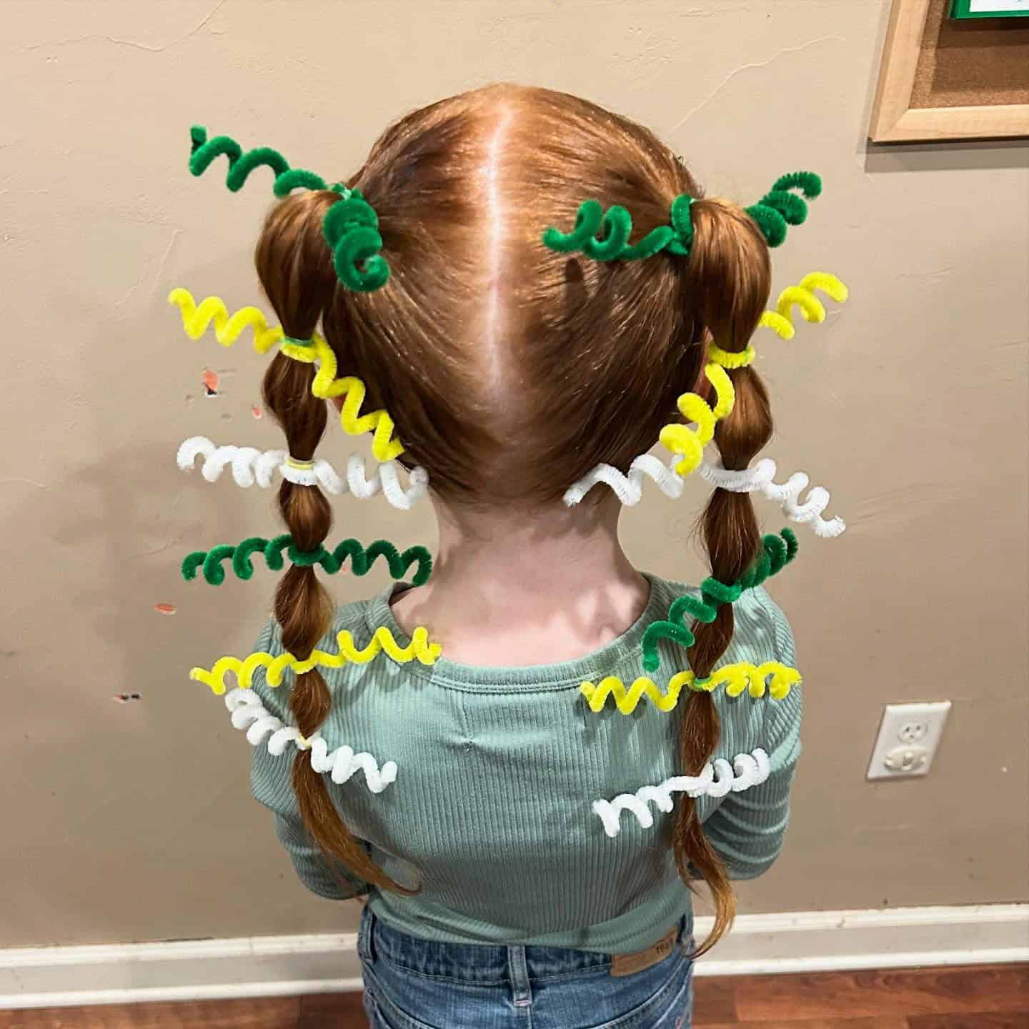 21 Crazy Hair Day Ideas For Girls That Are Easy Wacky Fun School 21-crazy-hair-day-ideas-for-girls-that-are-easy-wacky-fun-school