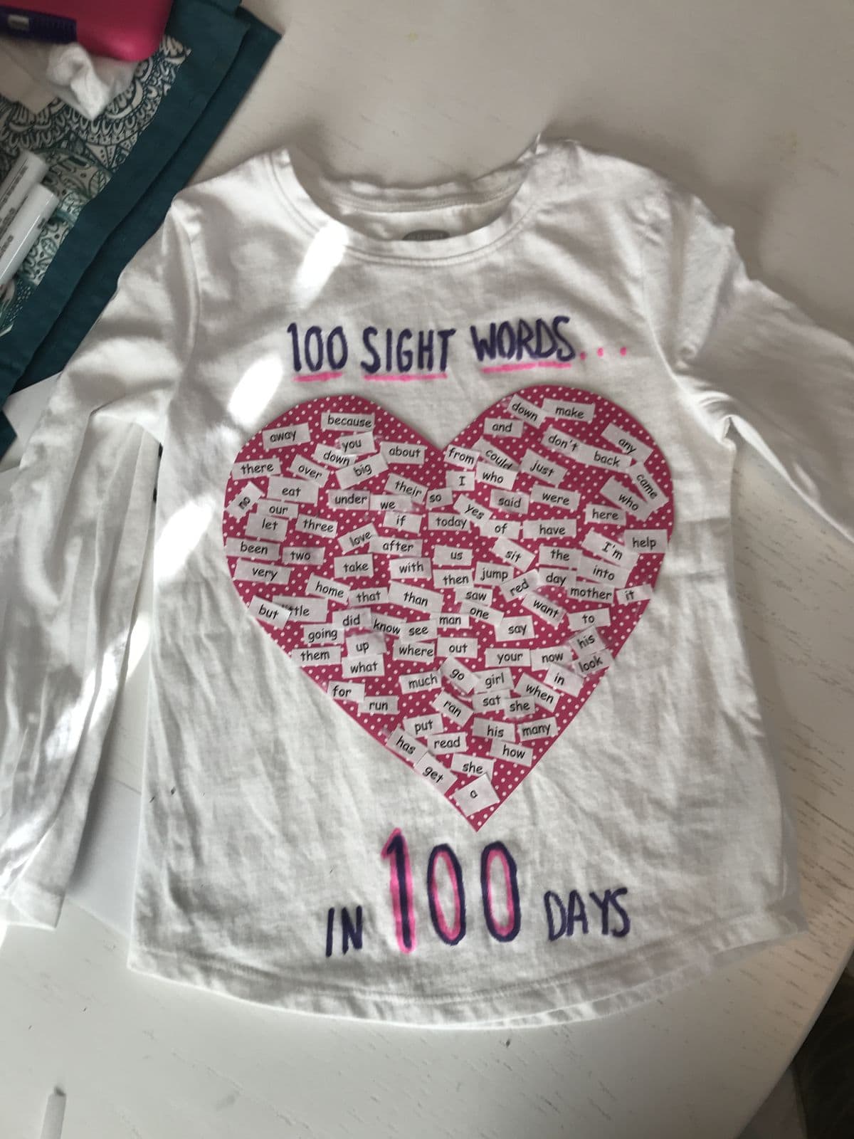 Cute & Simple 100th Day of School Shirt Ideas for Girls - School Run ...
